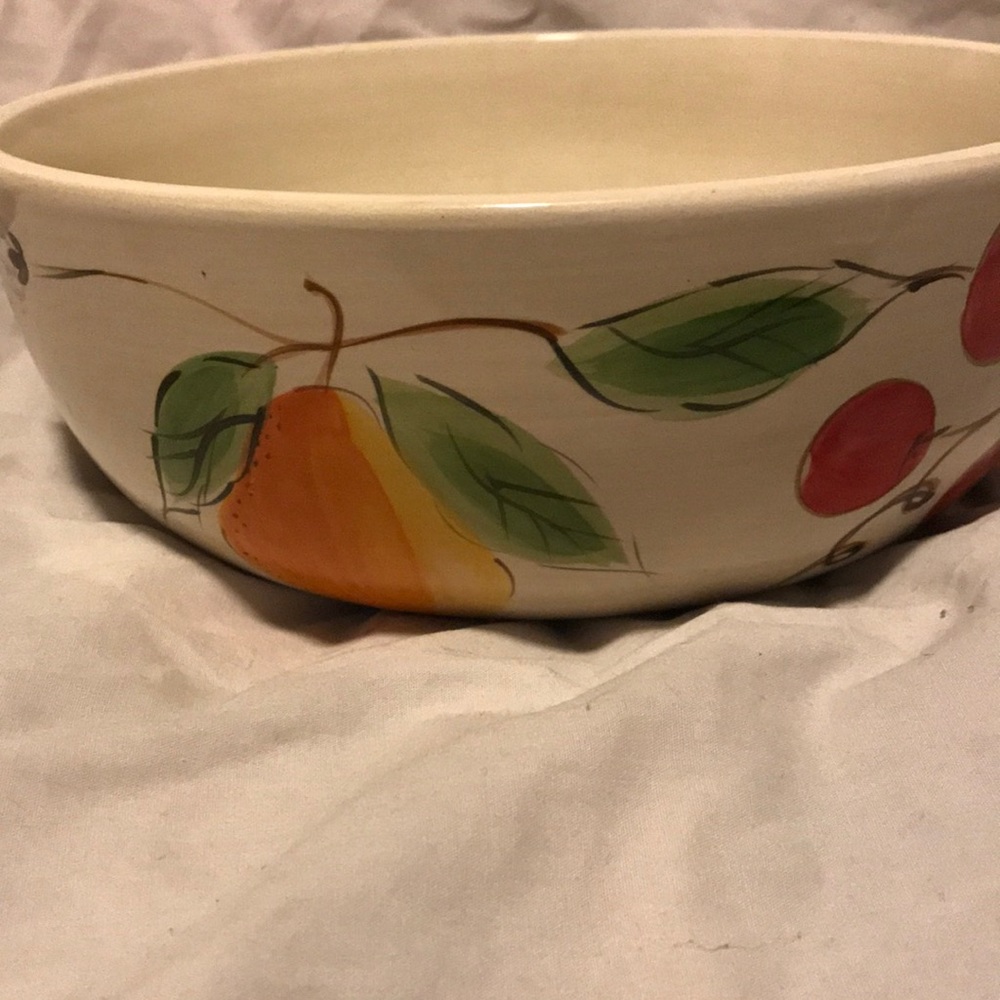 Home serving bowl